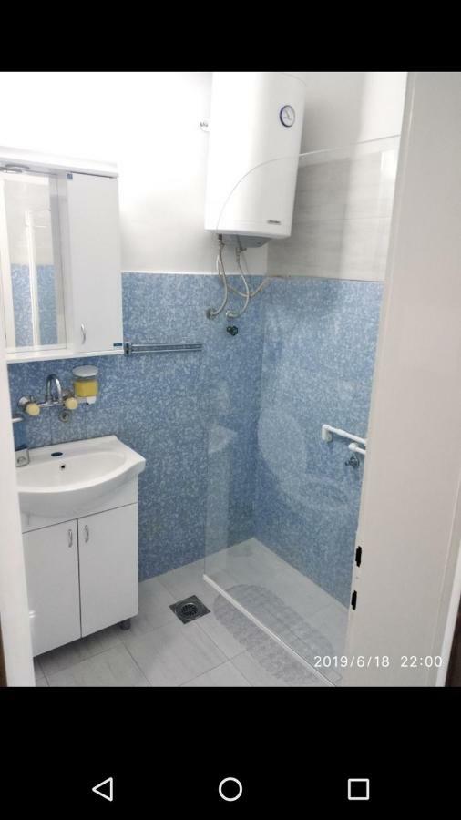 Apartmani Pinokio Ni Esterno foto